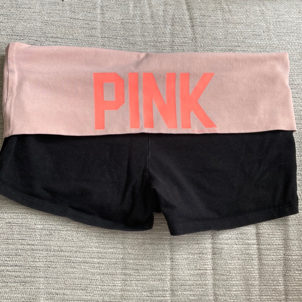 💕Victoria’s Secret Pink yoga shorts